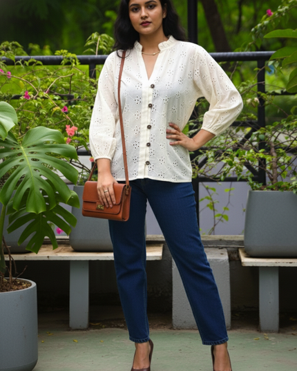 Hakoba Heven Off-White Shirt