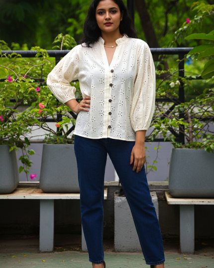 Hakoba Heven Off-White Shirt