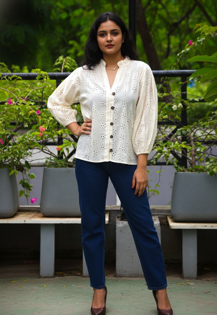 Hakoba Heven Off-White Shirt