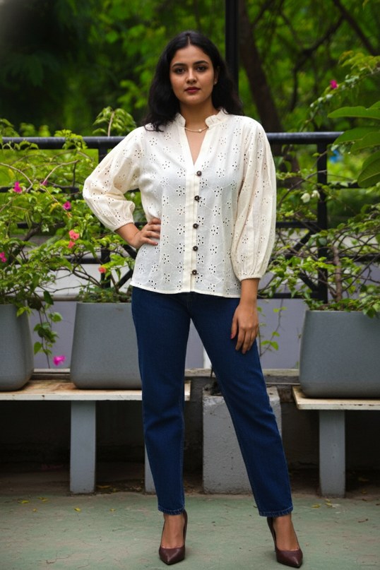 Hakoba Heven Off-White Shirt