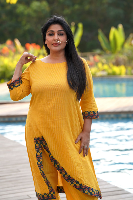 Desi Drape Kanta Cotton Yellow Ensemble