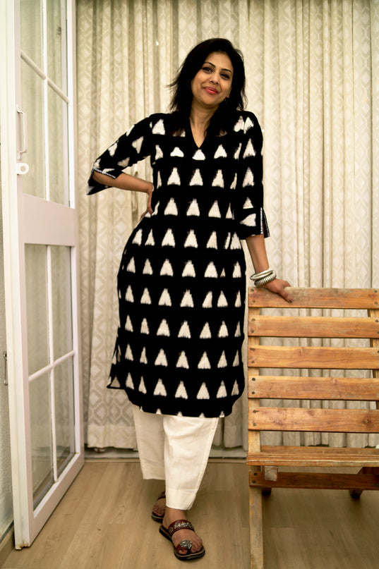 Trikona Bloom Ikkat Cotton Apple Cut Black Kurti