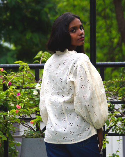 Hakoba Heven Off-White Shirt